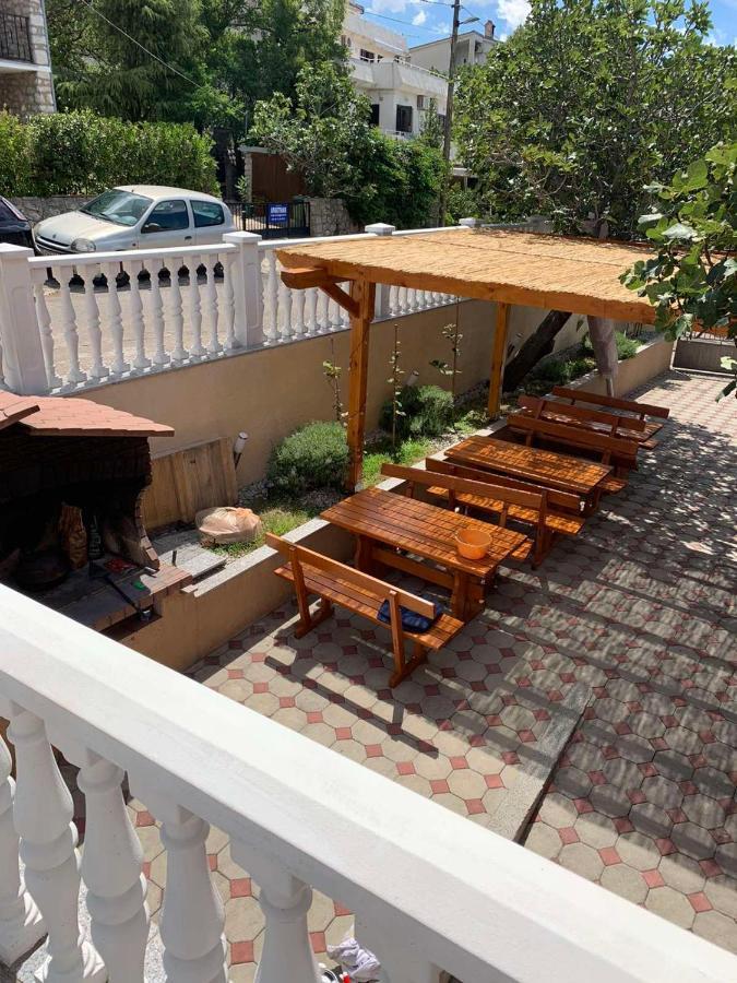 Apartmani Nada Klenovica Eksteriør billede