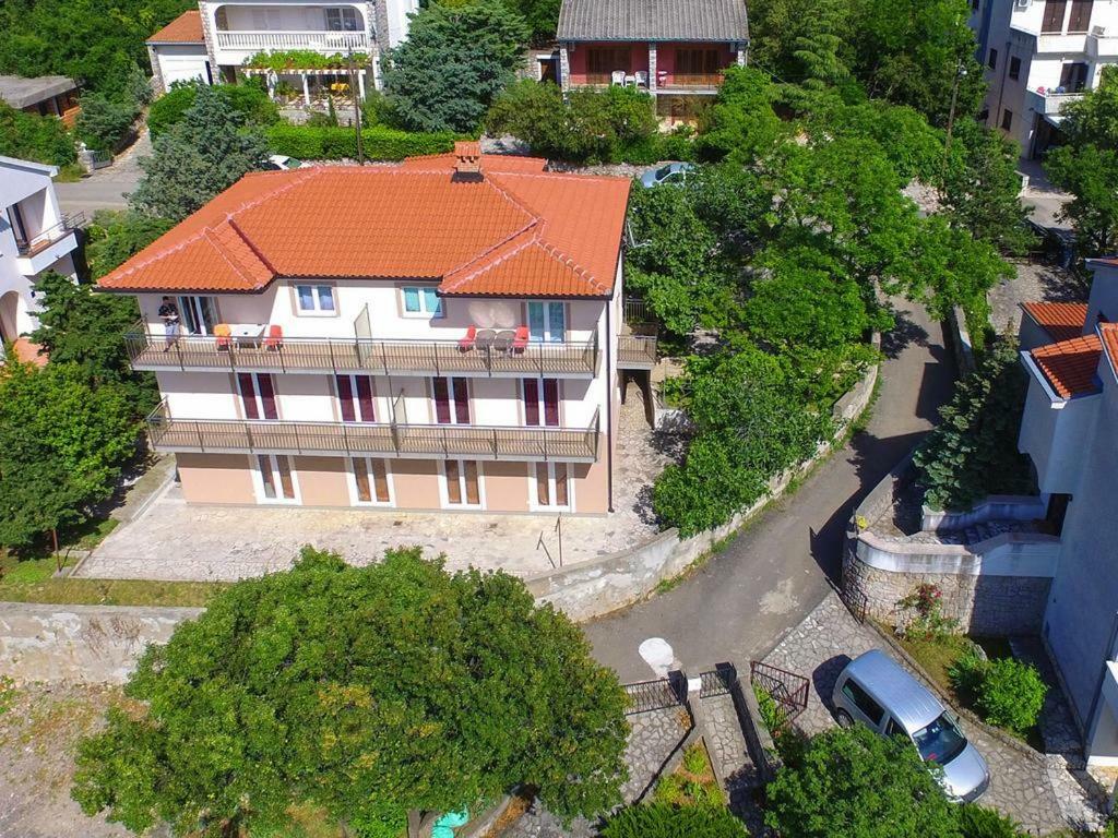 Apartmani Nada Klenovica Eksteriør billede