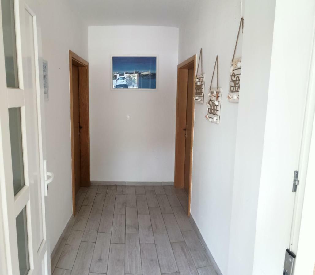 Apartmani Nada Klenovica Eksteriør billede